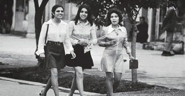 Mujeres Afganistan Mujeres Afganas En Minifaldas En Los Años 70 - Interes General