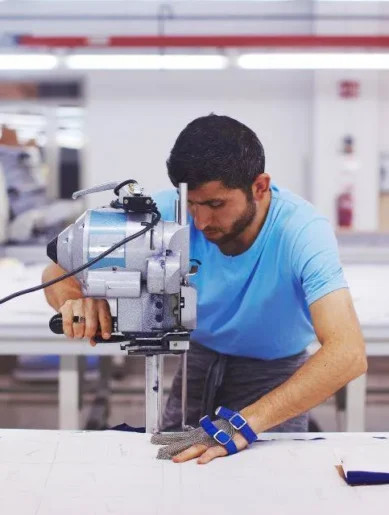 Cortador Tizador Para La Industria Textil Indumentaria